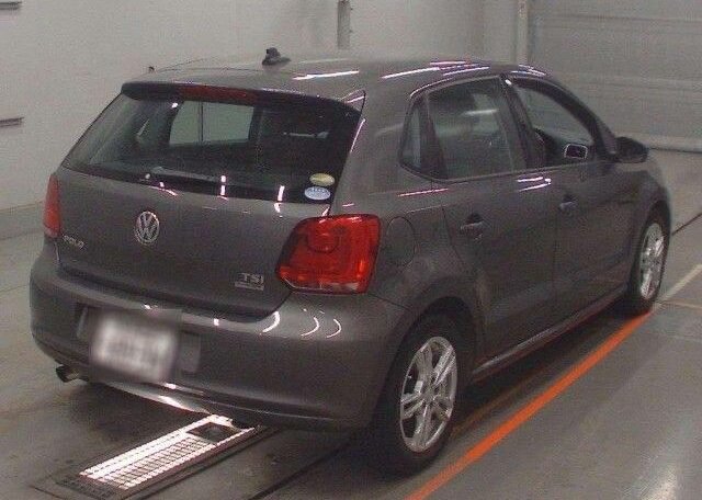 Volkswagen Polo 1.2L Petrol 2014 Grey Colour 35k Miles, Automatic Gearbox, Hatchback - 3