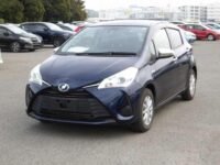 Toyota Yaris / Vitz 1.5L Petrol Hybrid 2017 Blue Colour 28k Miles, Automatic Gearbox, Hatchback - 9
