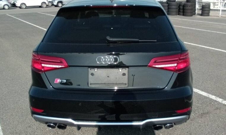 Audi S3 Sportsback 2L Petrol - 6